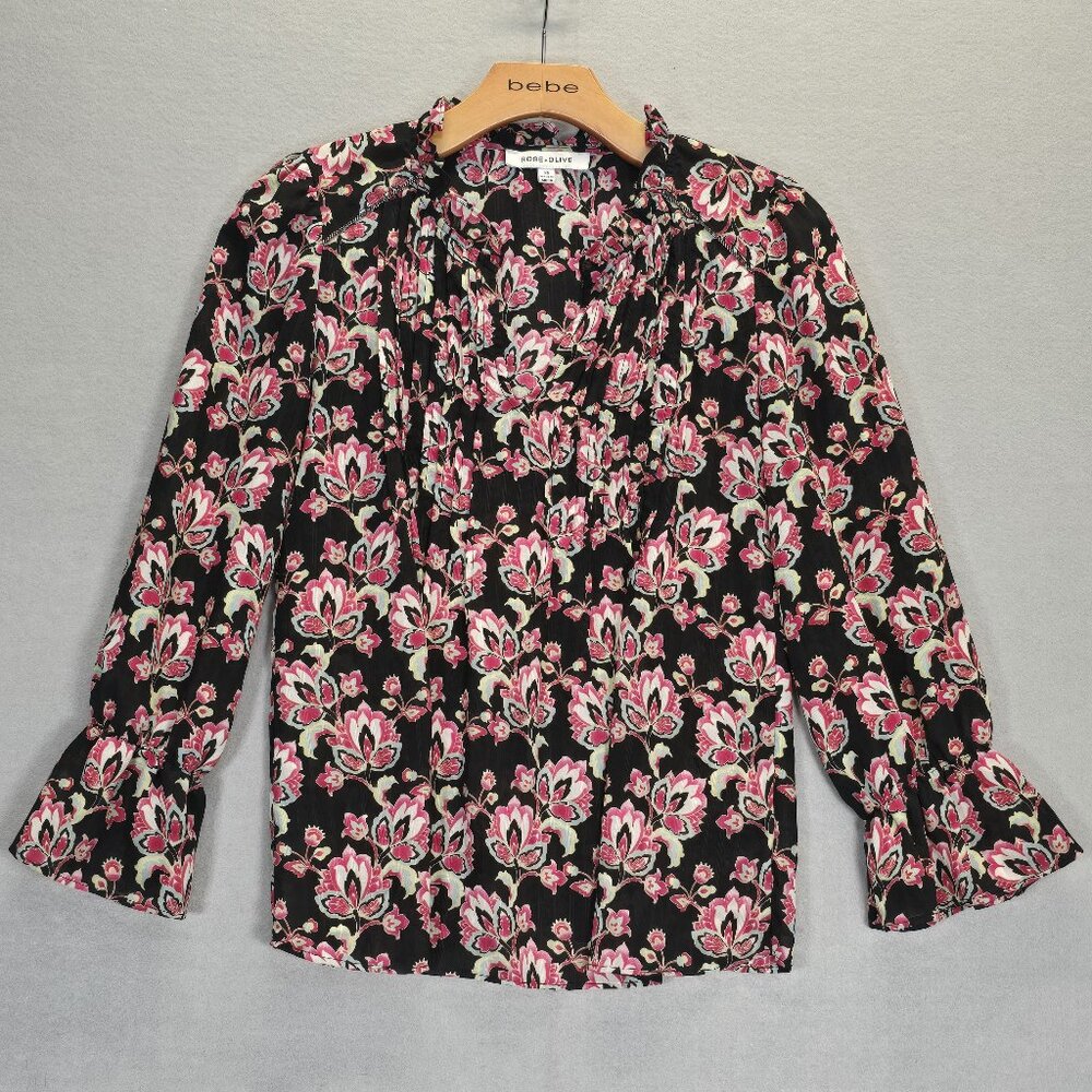 Rose Olive Tunic Top Woman XS  Floral Front 3/4 Sleeve Relaxed Artsy
